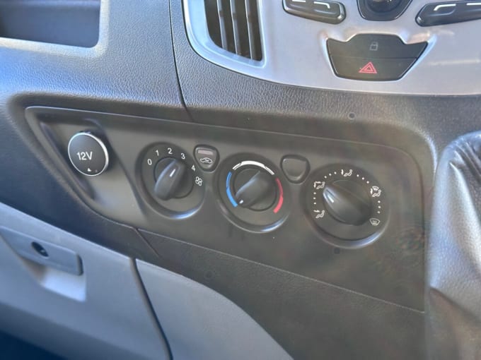 2017 Ford Transit Custom