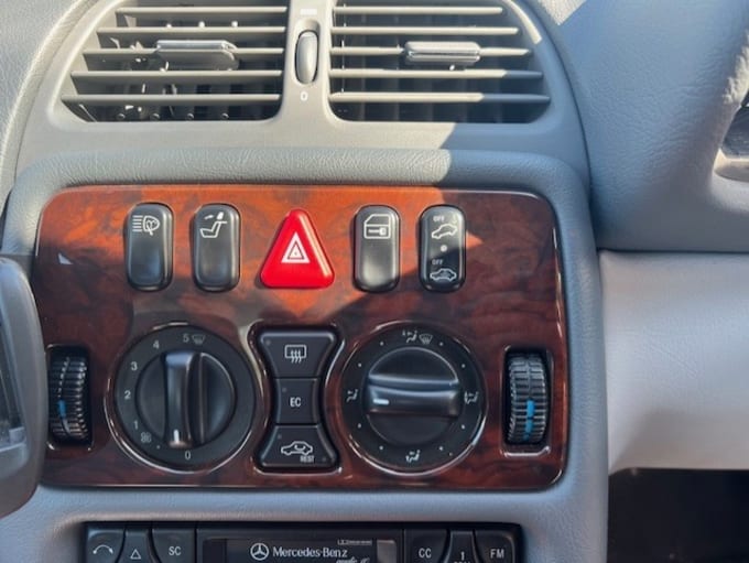 2002 Mercedes-benz Clk