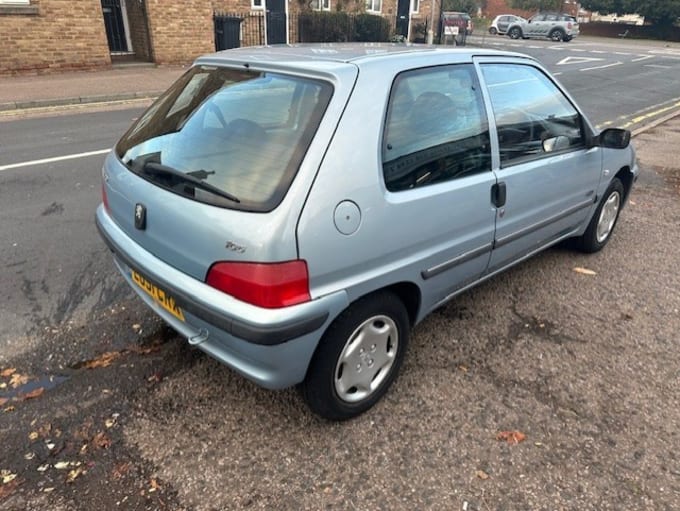 2001 Peugeot 106