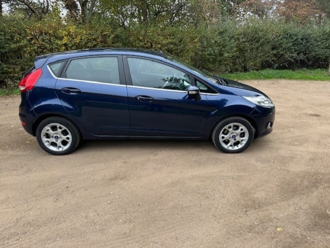 2011 Ford Fiesta