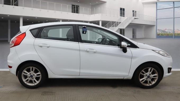 2015 Ford Fiesta
