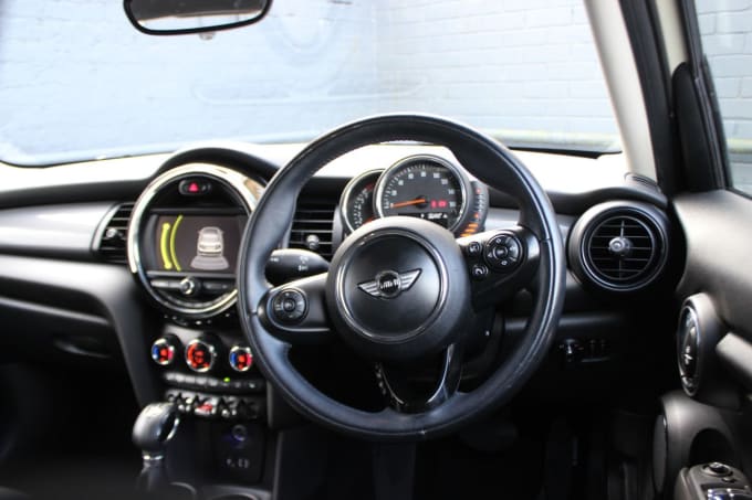 2024 Mini Hatch Cooper