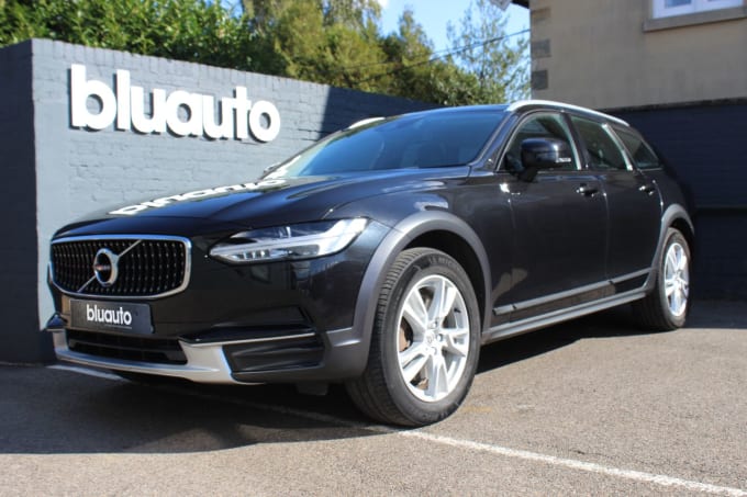 2024 Volvo V90