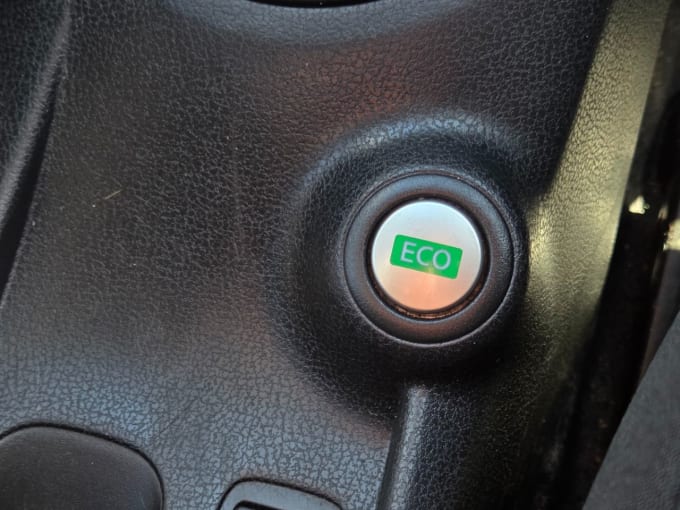 2025 Nissan Note
