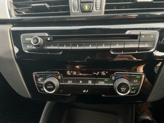 2025 BMW X1