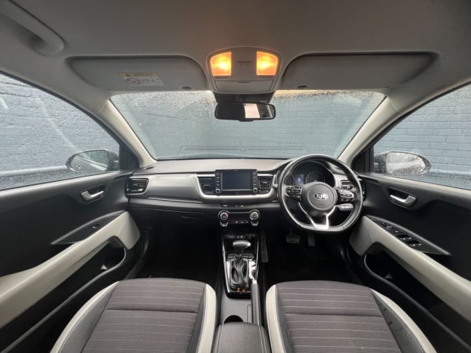 2025 Kia Stonic