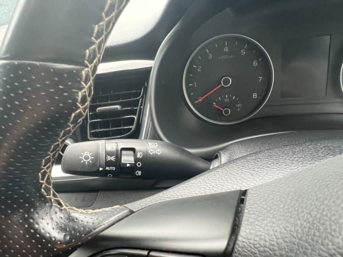 2025 Kia Stonic