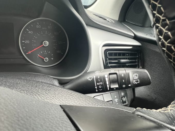 2025 Kia Stonic