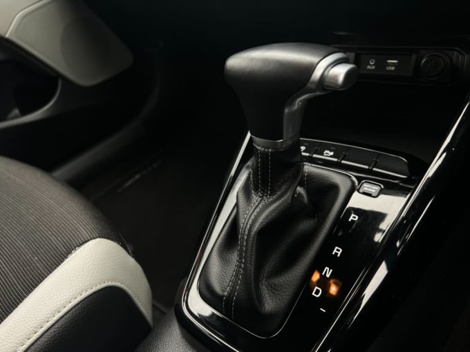 2025 Kia Stonic