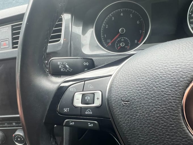 2025 Volkswagen Golf