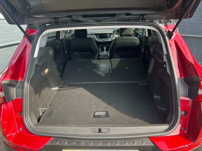 2025 Vauxhall Grandland X