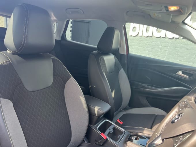 2025 Vauxhall Grandland X