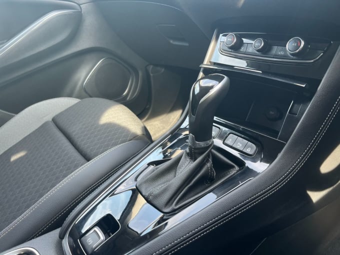 2025 Vauxhall Grandland X