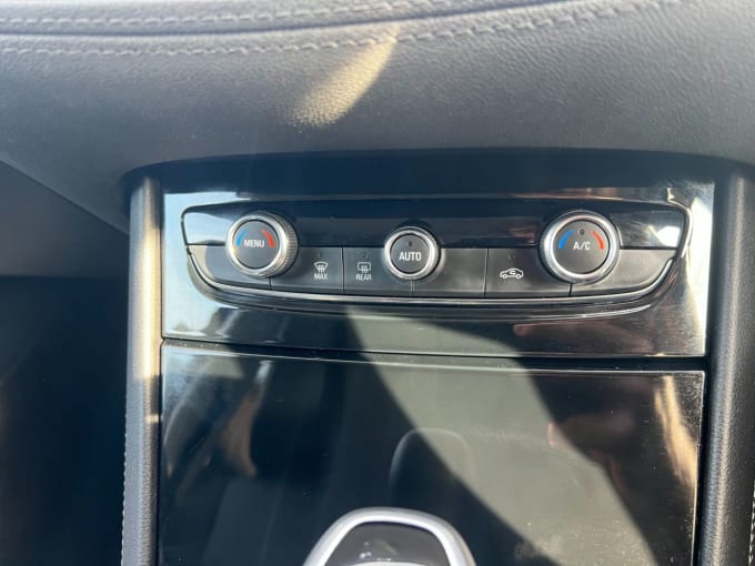 2025 Vauxhall Grandland X