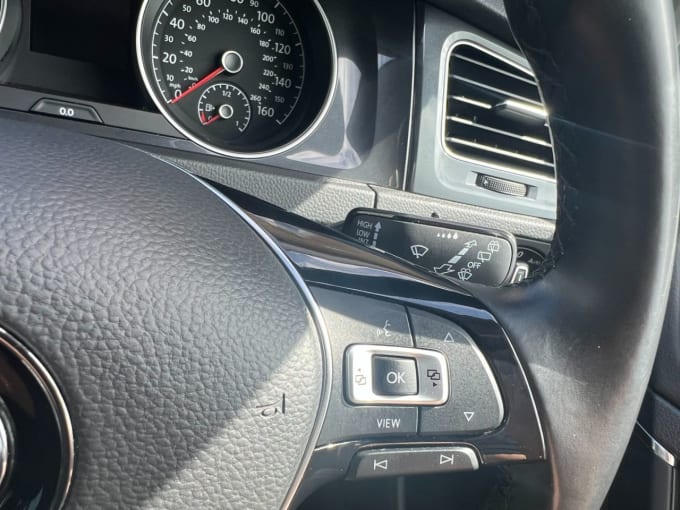 2025 Volkswagen Golf