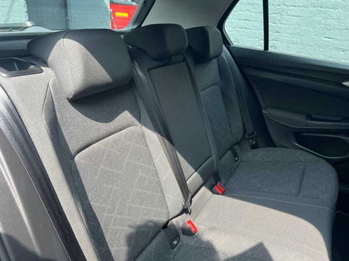2025 Volkswagen Golf