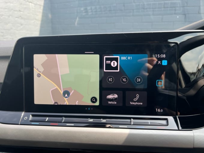 2025 Volkswagen Golf