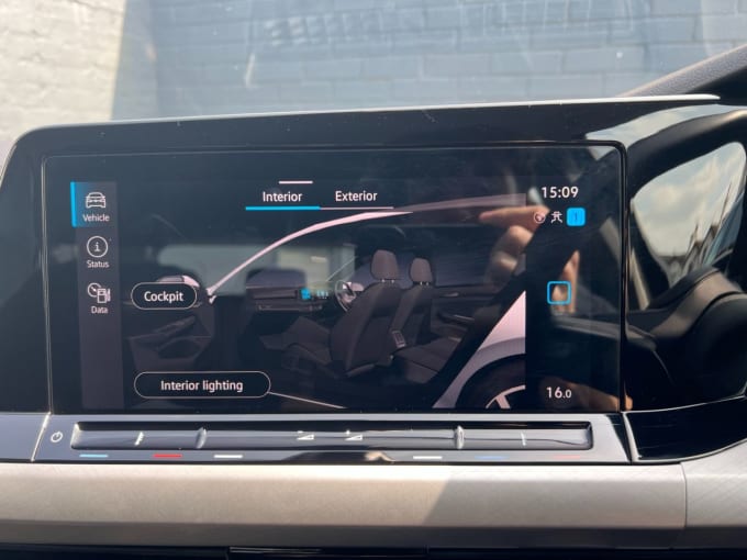 2025 Volkswagen Golf