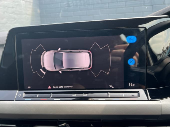 2025 Volkswagen Golf
