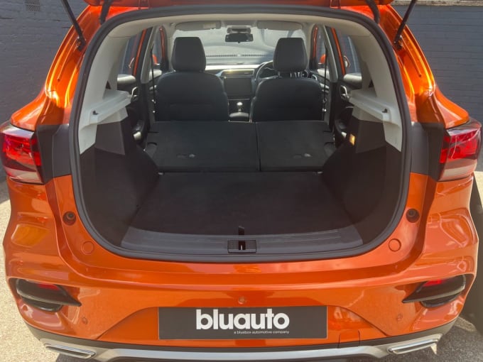 2025 Mg Mg Zs