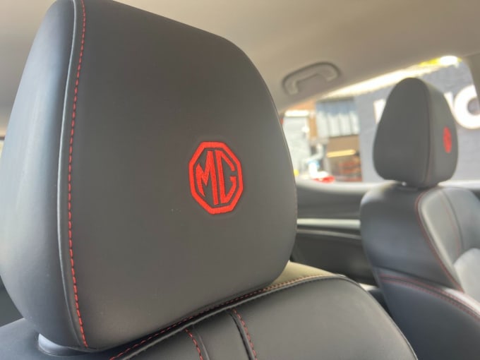 2025 Mg Mg Zs