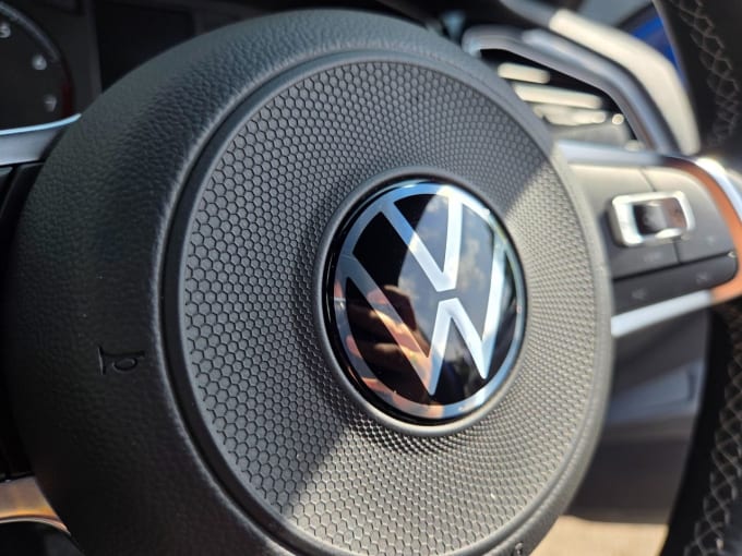 2025 Volkswagen T-roc