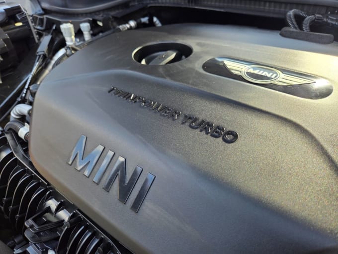 2025 Mini Convertible