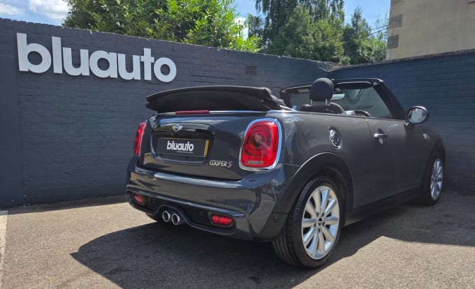2025 Mini Convertible