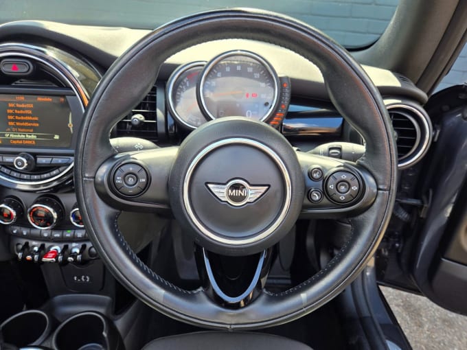 2025 Mini Convertible