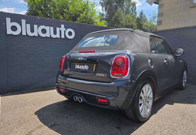 2025 Mini Convertible