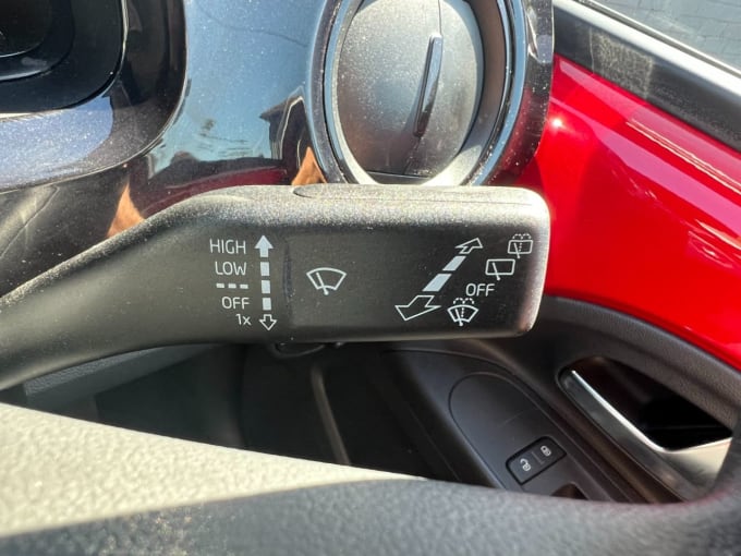2025 Volkswagen Up!