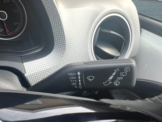 2025 Volkswagen Up!