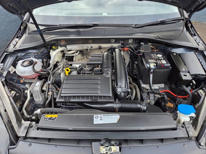 2025 Volkswagen Golf
