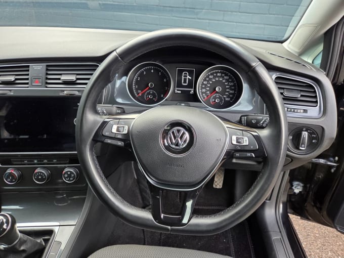 2025 Volkswagen Golf