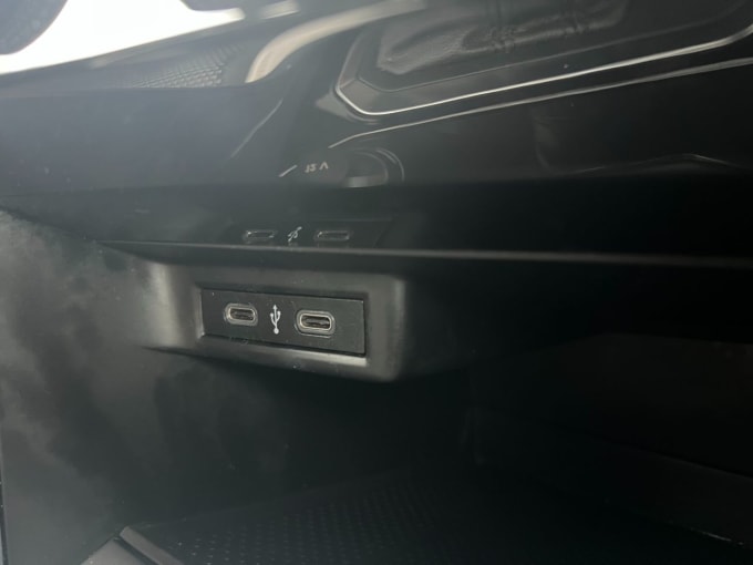 2025 Volkswagen T-roc