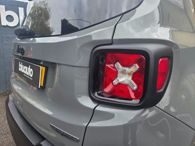 2025 Jeep Renegade