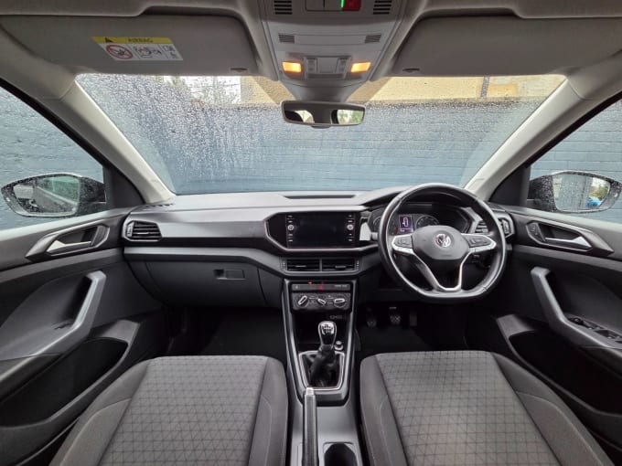 2025 Volkswagen T-cross