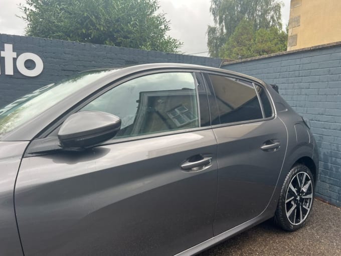 2020 Peugeot 208