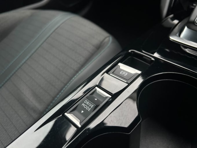 2020 Peugeot 208