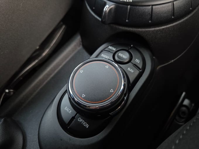 2025 Mini Hatch