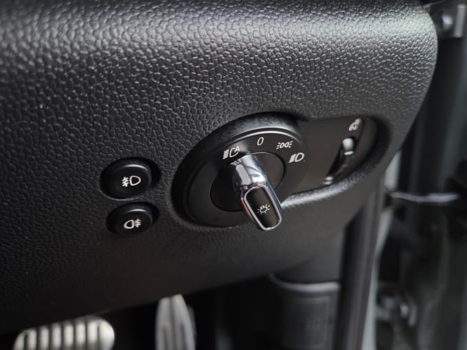 2025 Mini Hatch