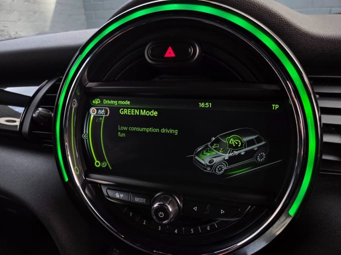 2025 Mini Hatch