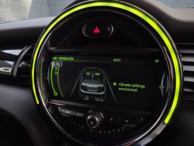 2025 Mini Hatch