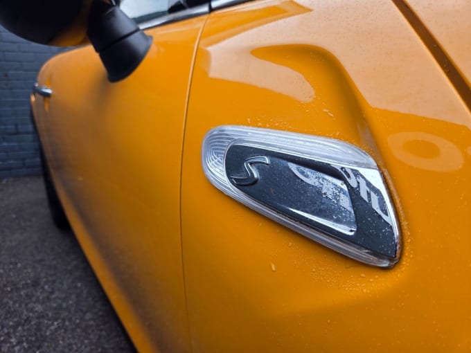 2016 Mini Hatch