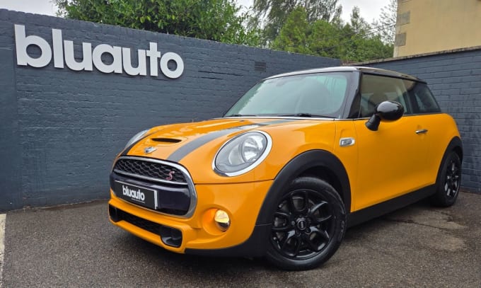 2016 Mini Hatch