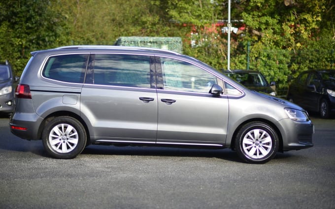 2024 Volkswagen Sharan