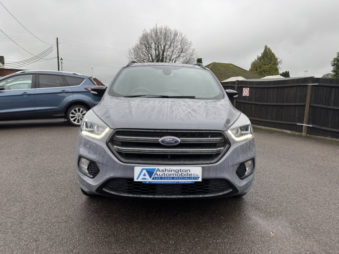 2025 Ford Kuga