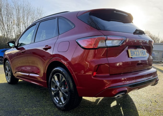 2025 Ford Kuga