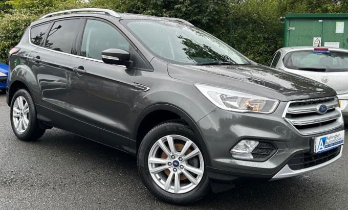 2025 Ford Kuga