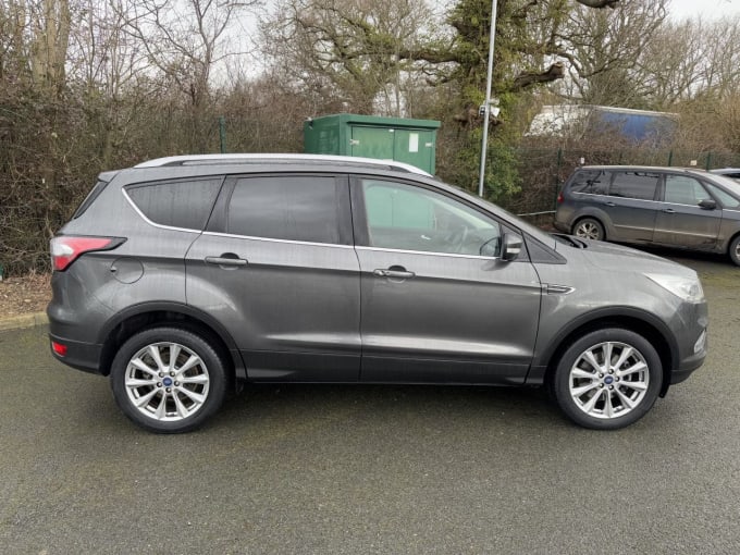 2025 Ford Kuga